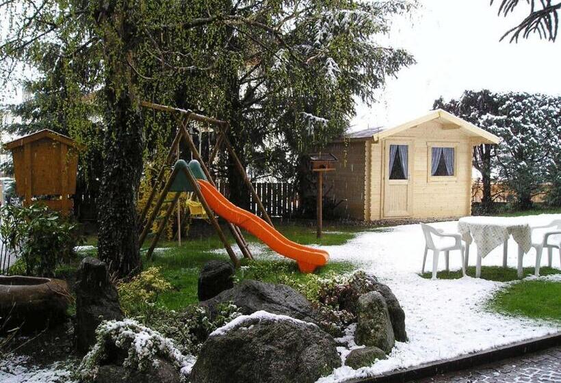 בית מלון כפרי Pension Linserhof