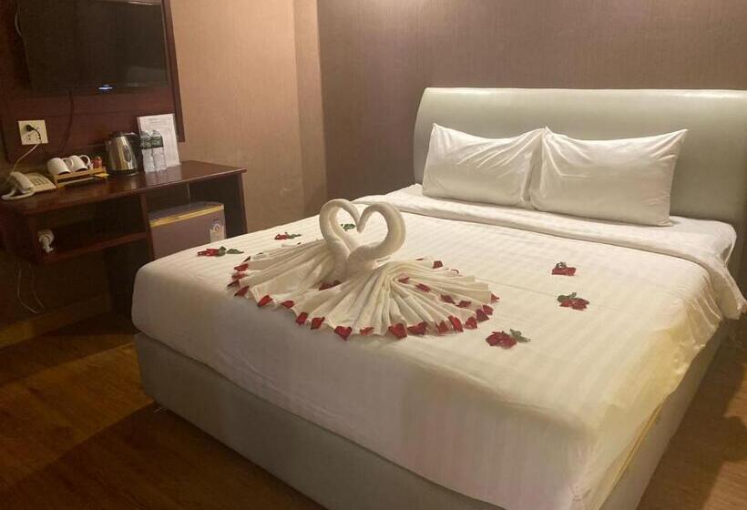 Отель Sinakhone Vientiane