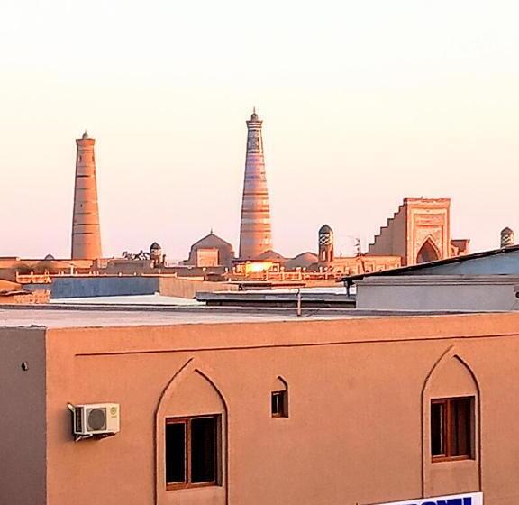 בית מלון כפרי Sitarabonu