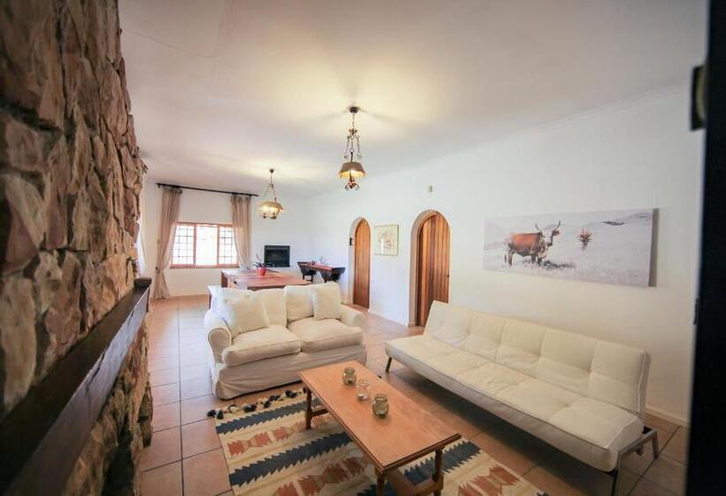 בית מלון כפרי Waterfall Farm Self Catering Cottages Citrusdal