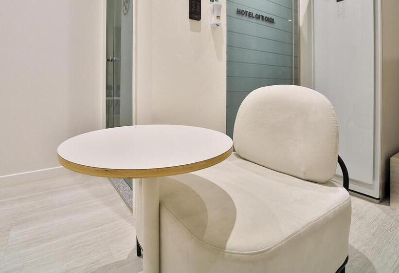 Отель Yeogiuhtte Gumi Indong 2