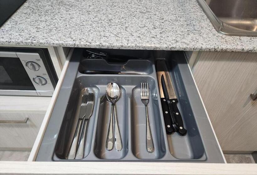 La Grande Residence 10th Floor Deluxe Unit