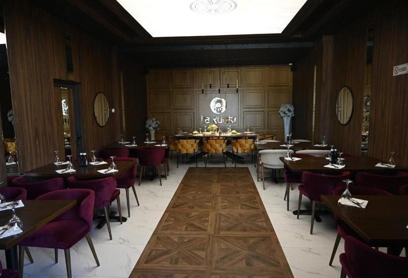 La Ruota Hotel Sharr