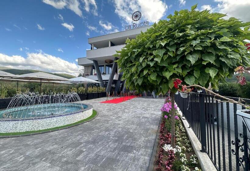 La Ruota Hotel Sharr