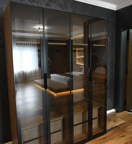 La Ruota Hotel Sharr