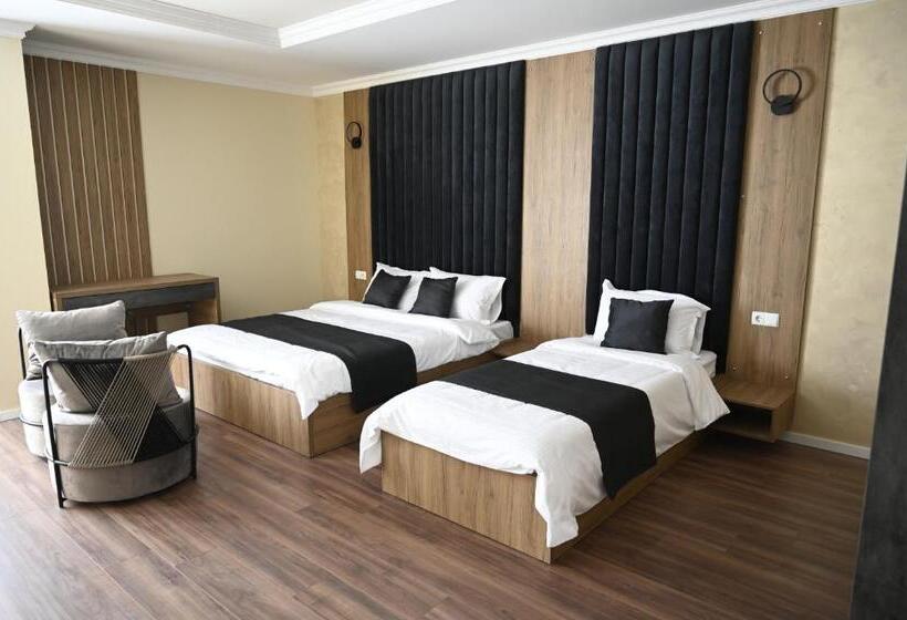 La Ruota Hotel Sharr