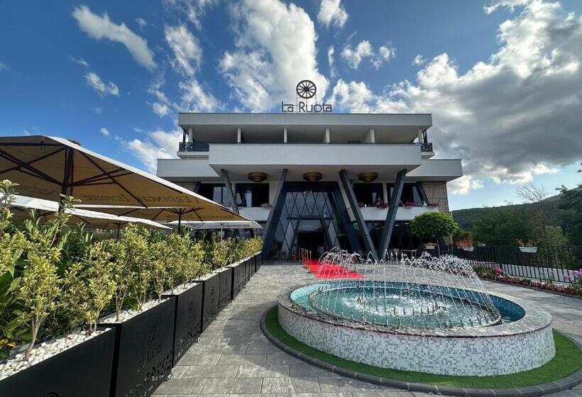 La Ruota Hotel Sharr