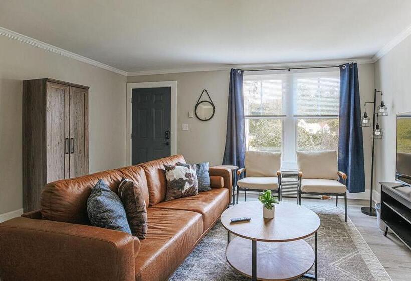 モーテル Camp Tidbit