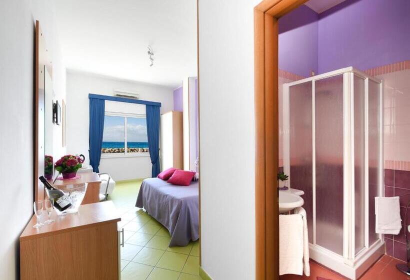 פנסיון Alta Marea Sorrento