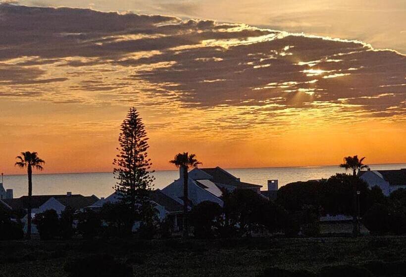 بنسيون At 3 Brides Self Catering