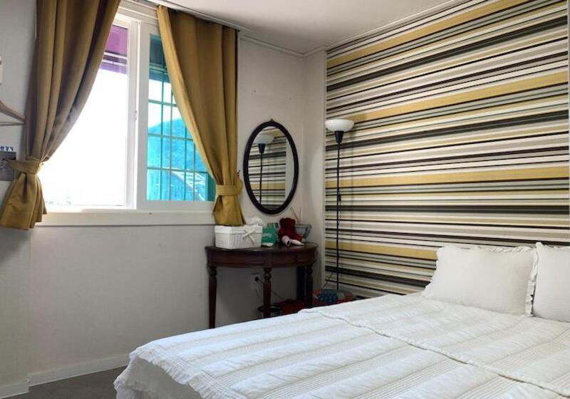 פנסיון Danyang Rio 127 Guesthouse