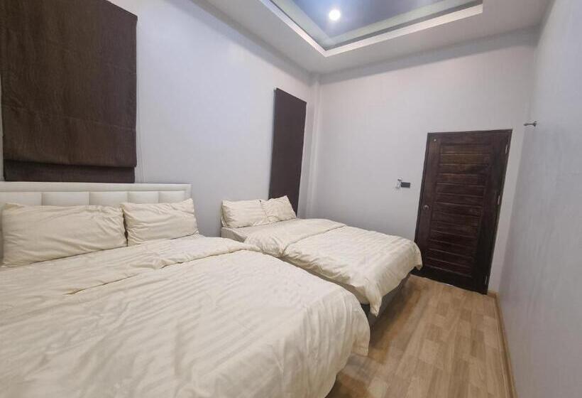 بنسيون Deeverpool Villa
