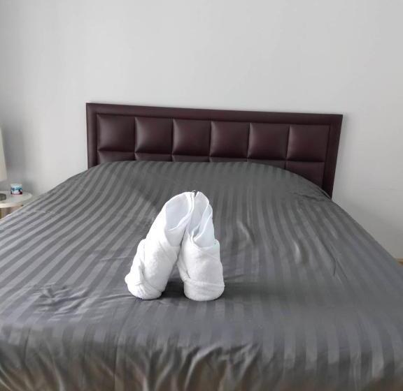 膳宿费 Deeverpool Villa