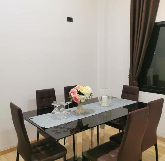 膳宿费 Deeverpool Villa