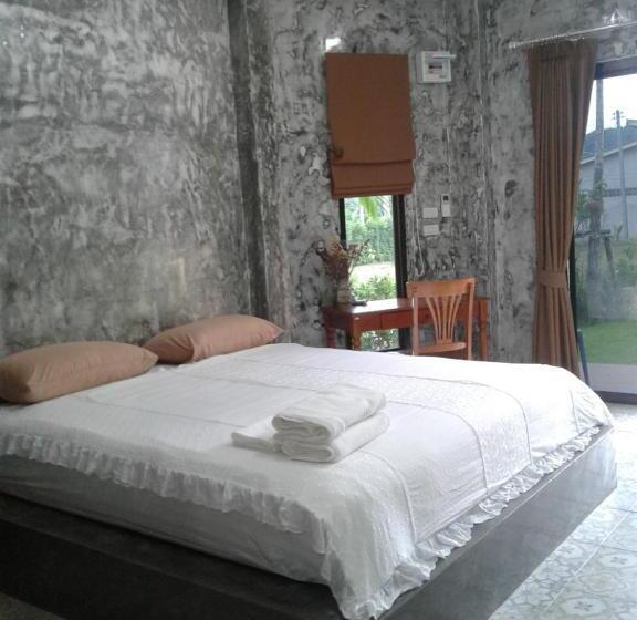 Пансион Green Tree Cottage