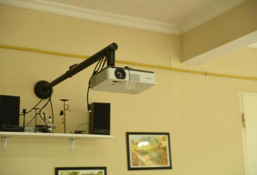 پانسیون Guest House Green House