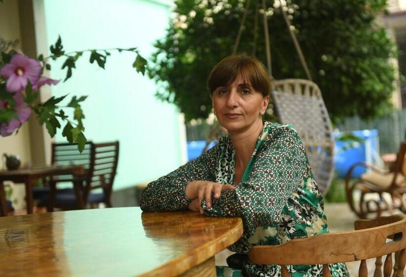 پانسیون Guest House Green House