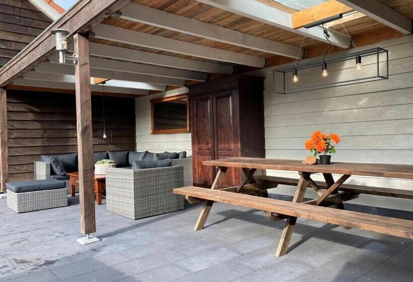 پانسیون Guesthouse Max