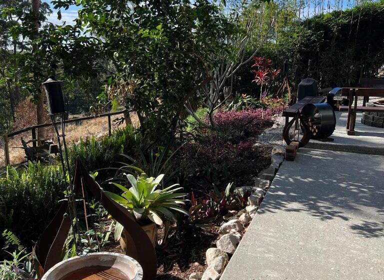 펜션 Hillside Retreat Guest House