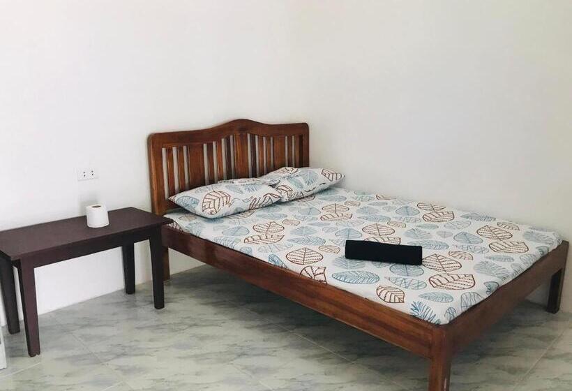 Пансион Urban Homes Property