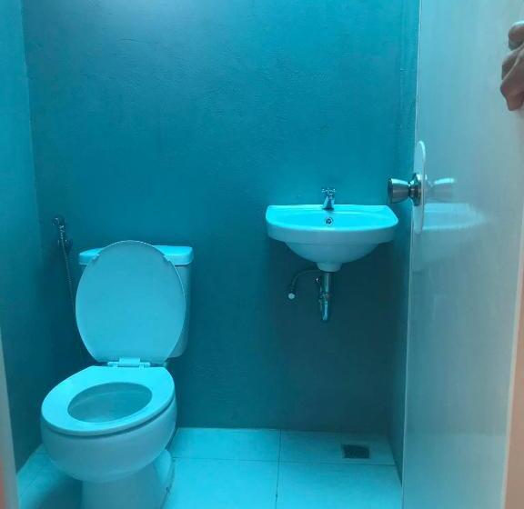 Пансион Urban Homes Property