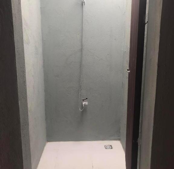 Пансион Urban Homes Property