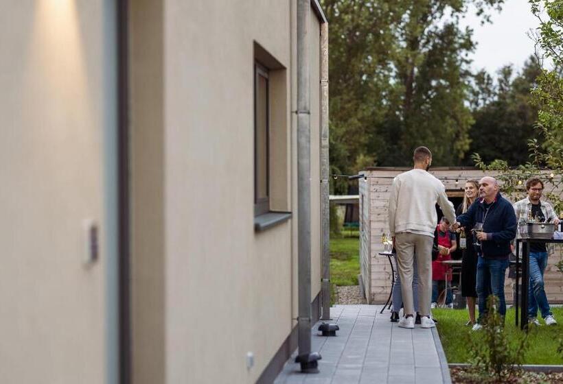 פנסיון Inova Guesthouse