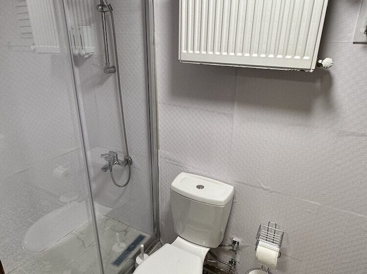 ペンション Melkan Otel Guest House