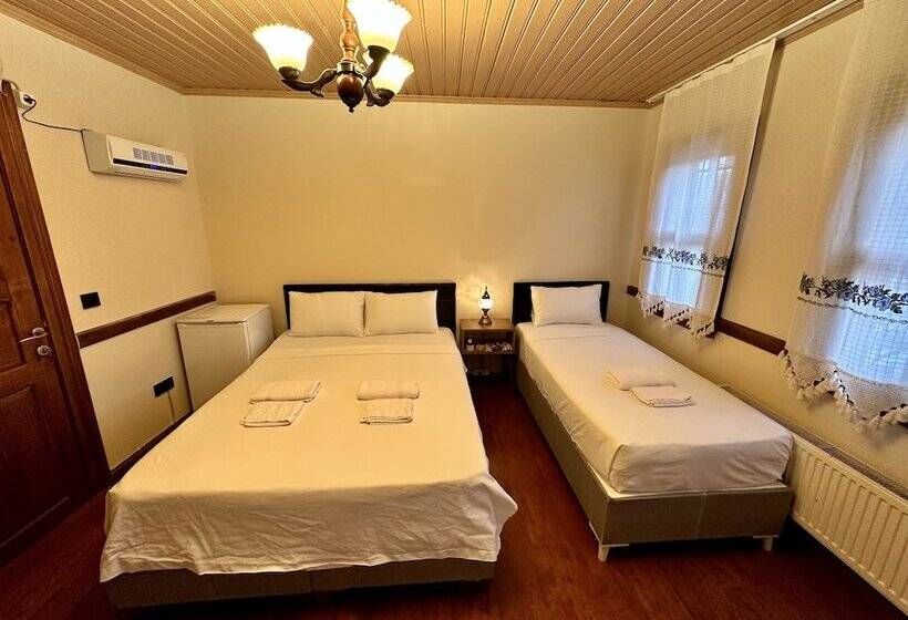 ペンション Melkan Otel Guest House