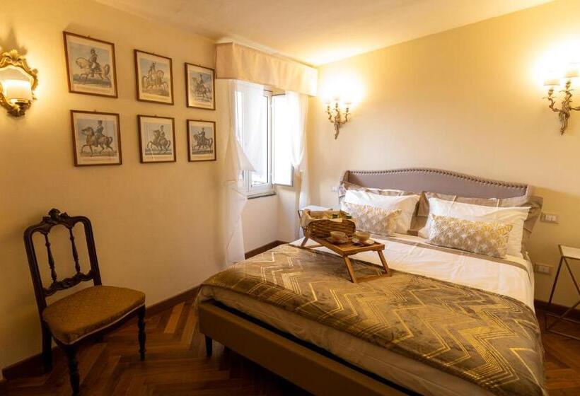 پانسیون Palazzo Lari Luxury Accommodation