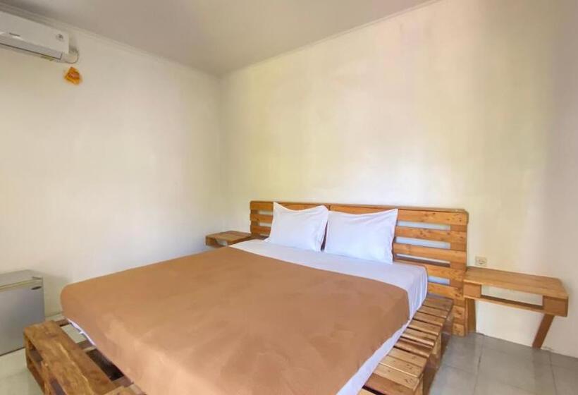 بنسيون Santai Desa