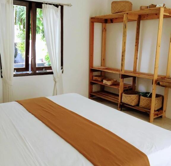 بنسيون Santai Desa