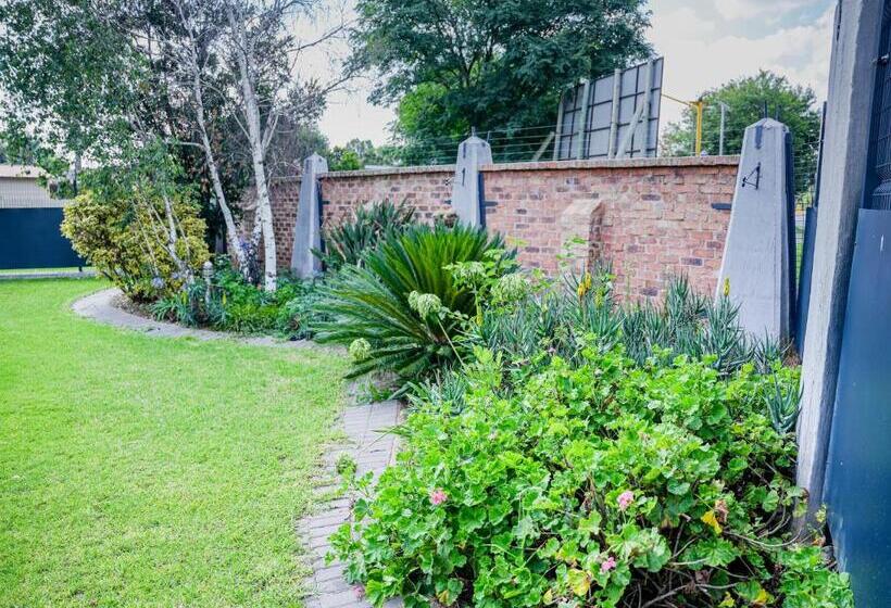 פנסיון Sar Guesthouse