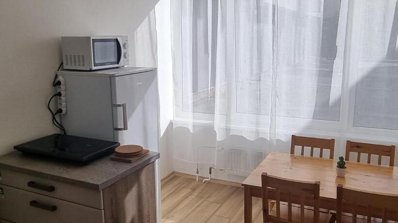 بنسيون Ubytovanie Funstar Topoľčany