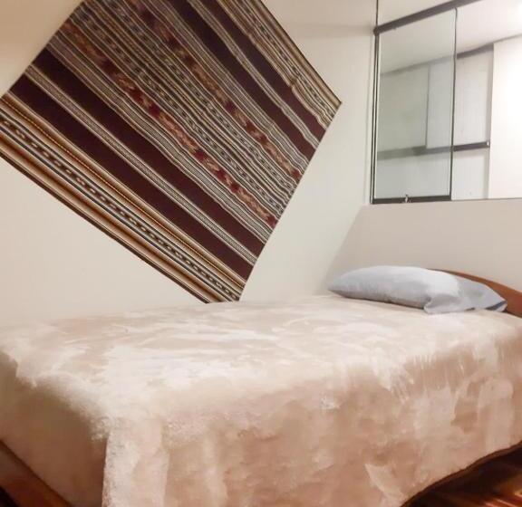 ペンション Urpi Wasi Backpackers