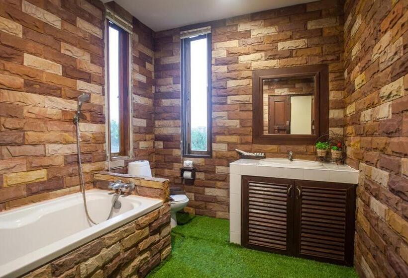 リゾートホテル Achawalai Residence Village By Song