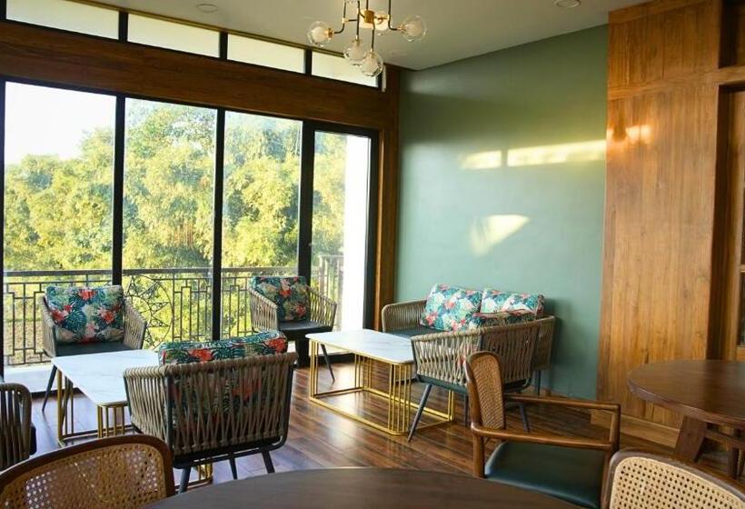 אתר נופש Mystique Mayong