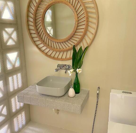 استراحتگاه Schönhouse Villa Siargao