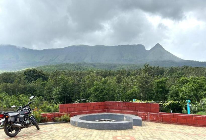 리조트 Siri Vismaya Home Stay