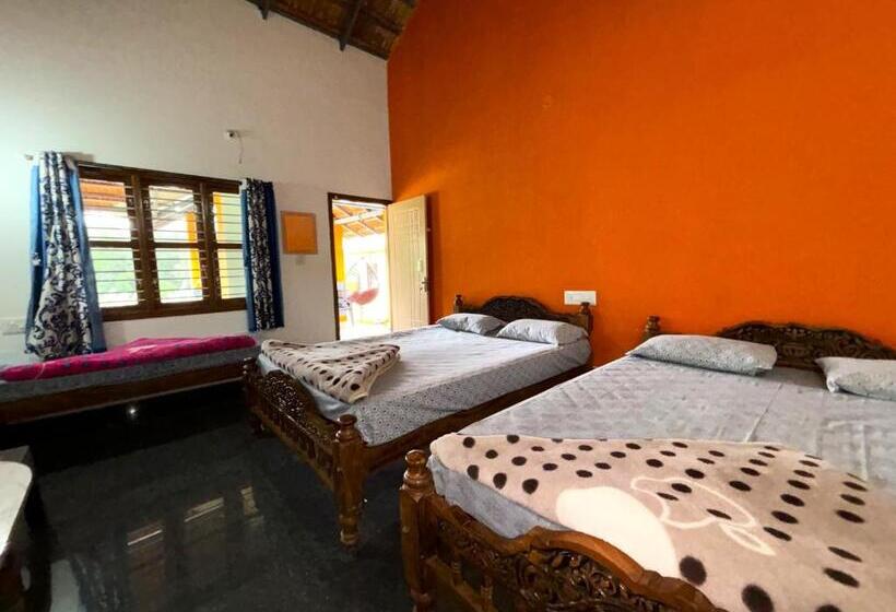 منتجع Siri Vismaya Home Stay