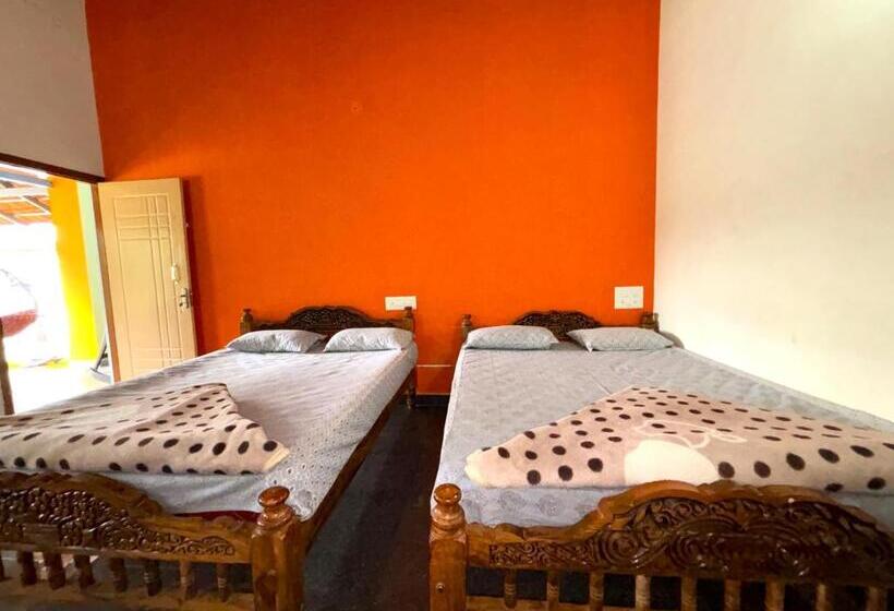 منتجع Siri Vismaya Home Stay