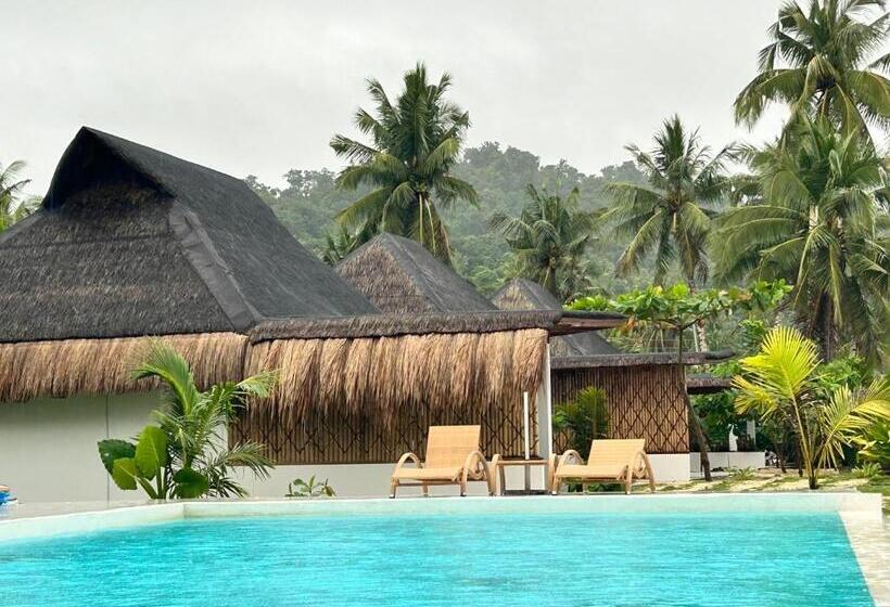 استراحتگاه Yapak Beach Villas