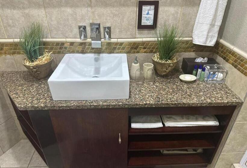 Safari Bed & Breakfast