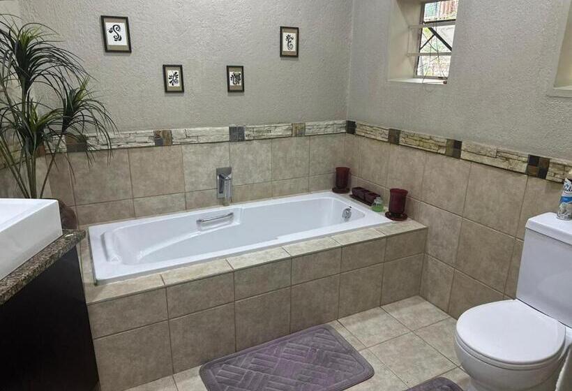 Safari Bed & Breakfast