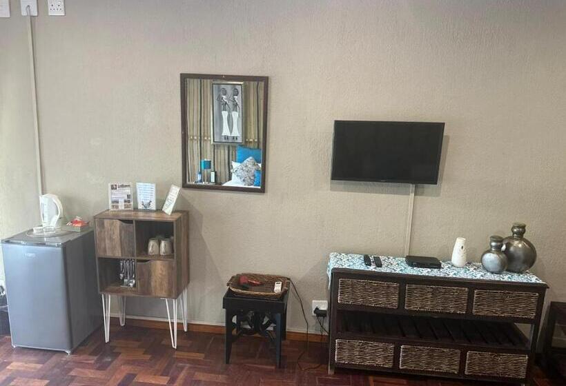 Safari Bed & Breakfast