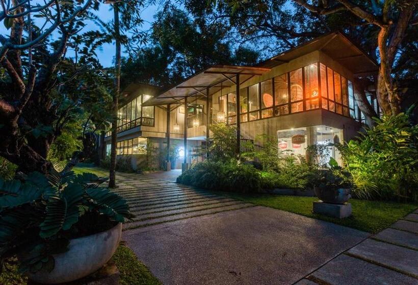 The Henry Resort Dumaguete