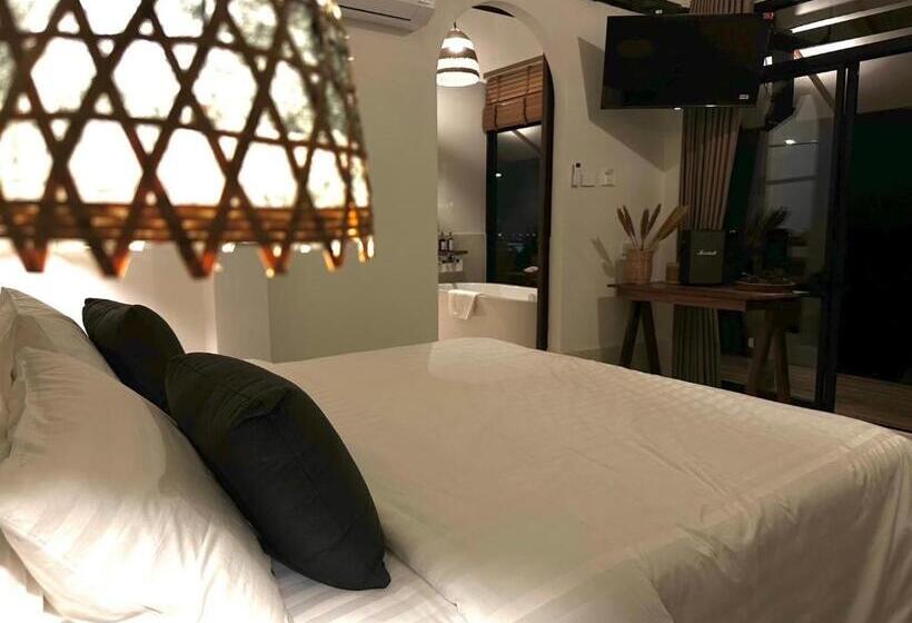 Utopua Resort ยูโทปัวว์ รีสอร์ท