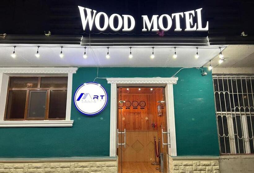 Wood Motel