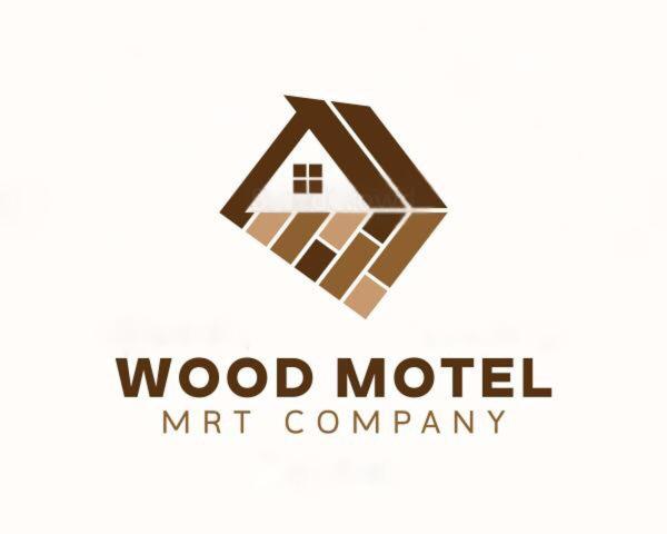 Wood Motel