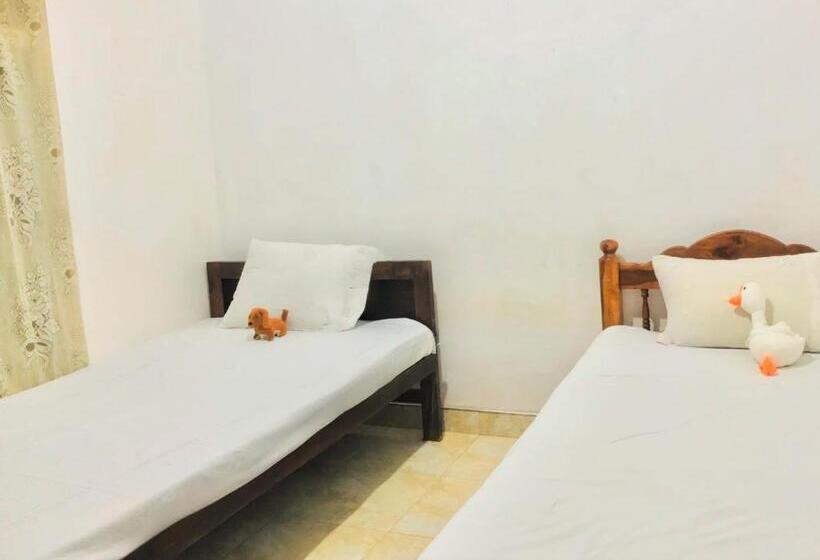 호스텔 Grand Refuge Holiday Rooms